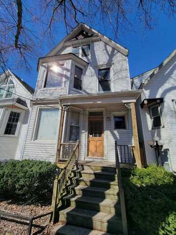 3338 N Hamilton Avenue, Chicago, IL 60618