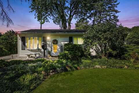408 Cahill Road, Streamwood, IL 60107