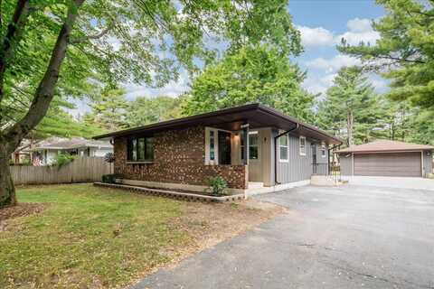 9802 W Oak Forest Drive, Beach Park, IL 60099