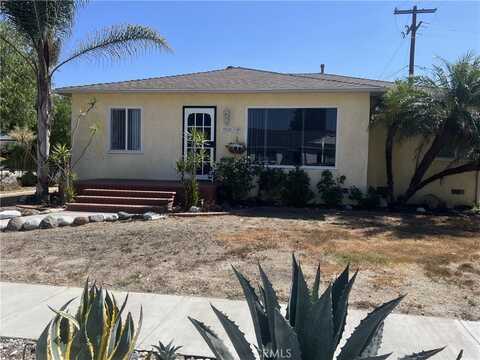 3568 Roxanne Avenue, Long Beach, CA 90808