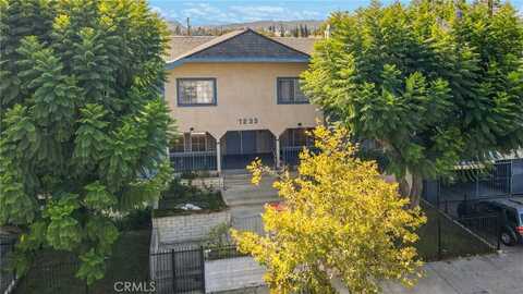 7233 Loma Verde Avenue, Canoga Park, CA 91303