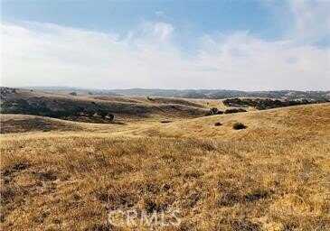 3 Maverick, Paso Robles, CA 93446