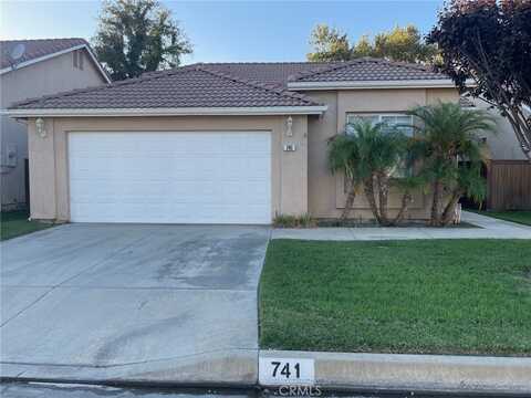741 Camino De Plata, San Jacinto, CA 92583