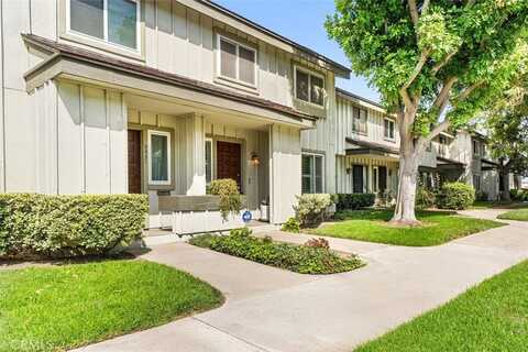 9549 Karmont Avenue, South Gate, CA 90280