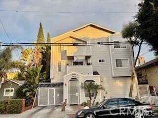 604 Cherry Avenue, Long Beach, CA 90802
