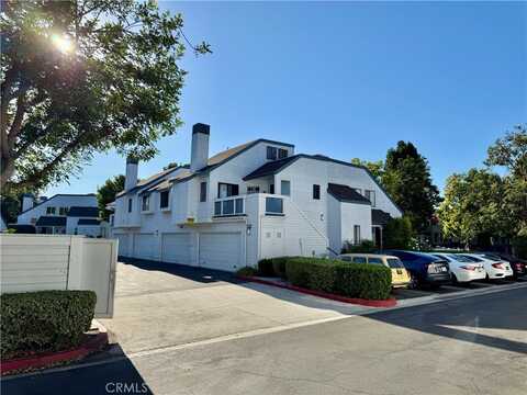 109 Fallingstar, Irvine, CA 92614