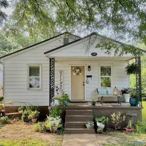 1605 Jackson Street SE, Decatur, AL 35601