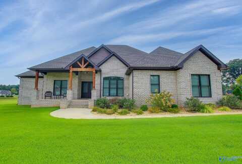 149 Grande Lake Drive, Moulton, AL 35650