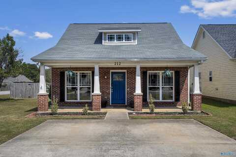 212 Creekstone Trail, Calera, AL 35040