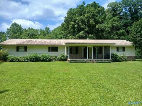 170 Satterfield Lane N, Gadsden, AL 35901