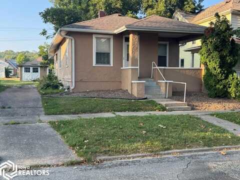 1205 Avenue G, Fort Madison, IA 52627
