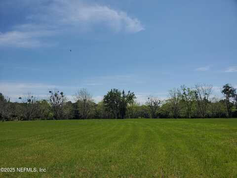 651 N STATE ROAD 21, Hawthorne, FL 32640