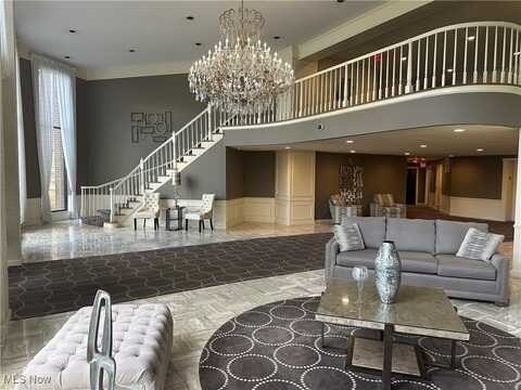 2202 Acacia Park Drive unit: 2612, Lyndhurst, OH 44124