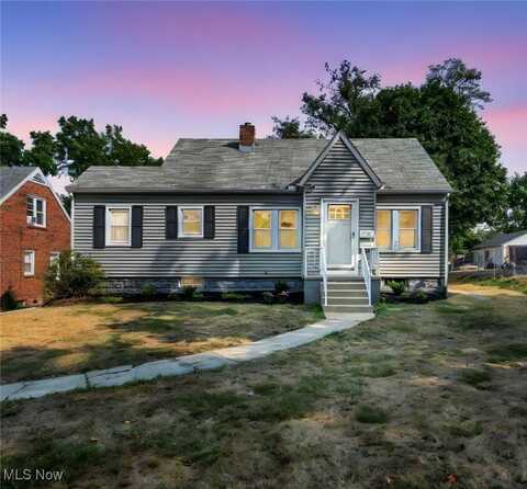 2653 Shelburn Avenue, Akron, OH 44312