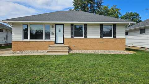 5362 Roland Drive, Garfield Heights, OH 44125