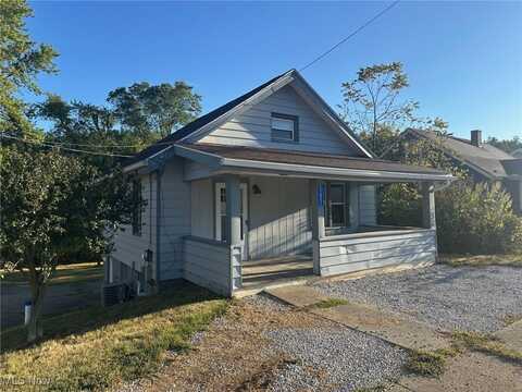 11021 Lincoln Street SE, East Canton, OH 44730