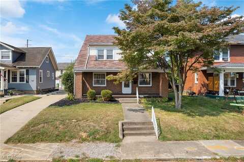1023 Roosevelt Street NE, Massillon, OH 44646