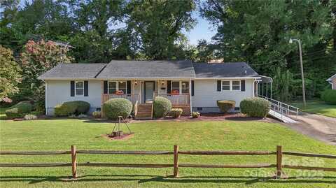 322 Holland Circle, Statesville, NC 28677