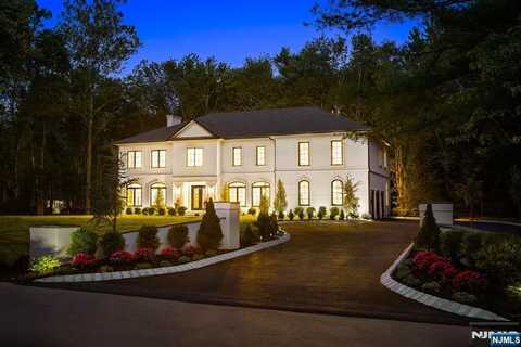 16 Old Farms Road, Saddle River, NJ 07458