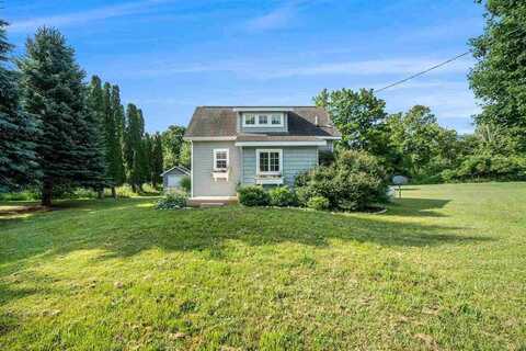 10540 Catherine, Charlevoix, MI 49720