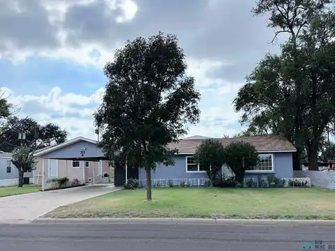 212 N Lamar, Texico, NM 88135