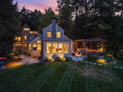 11 Geery Lane, Moultonborough, NH 03254