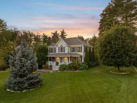 102 Hamilton Drive, Epping, NH 03042