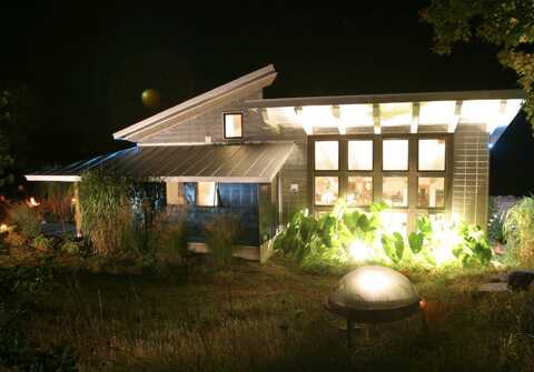 152 Halls Crossing Road, Walpole, NH 03608