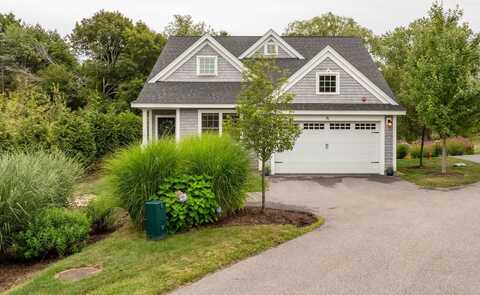 996 Maplewood Avenue, Portsmouth, NH 03801