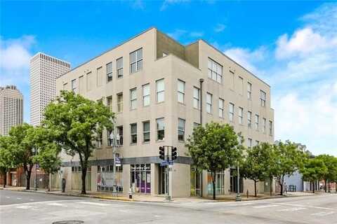 835 JULIA Street, New Orleans, LA 70112