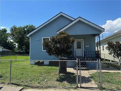 1738 BARTHOLOMEW Street, New Orleans, LA 70117