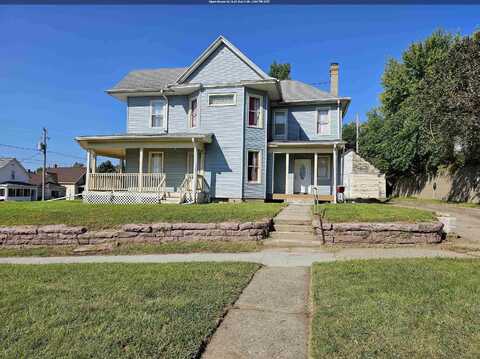 1201 W 4th Street, Sioux City, IA 51103
