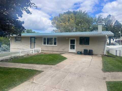 418 S Clark St., Allen, NE 68710