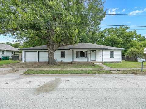 421 Elba Street, Bowie, TX 76230