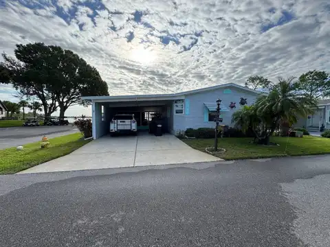 2 Marina Dr, Winter Haven, FL 33881