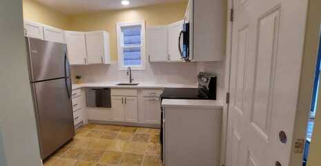 2 North Ferry, Schenectady, NY 12305