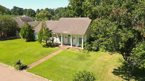 2419 LAURIN ST, Grenada, MS 38901