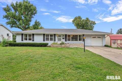 25 Rigg Drive, Lincoln, IL 62656
