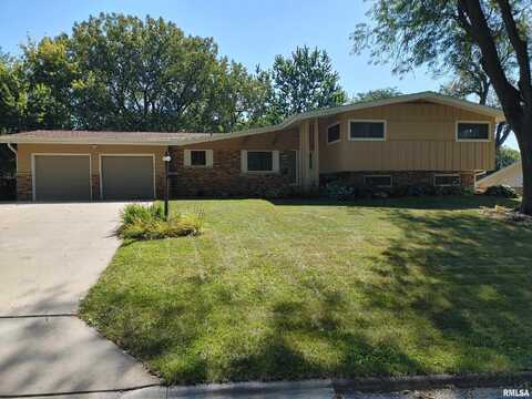 5918 N ROXBURY Lane, Peoria, IL 61614