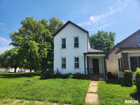 1118 NE ADAMS Street, Peoria, IL 61603