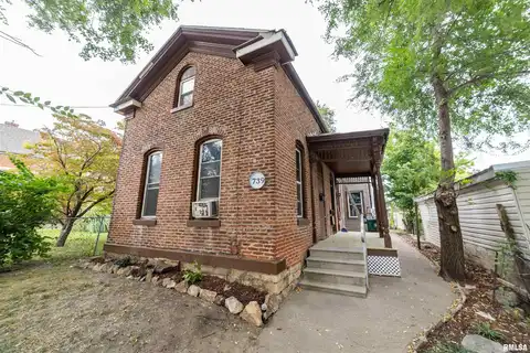 739 S 10TH Street, Quincy, IL 62301