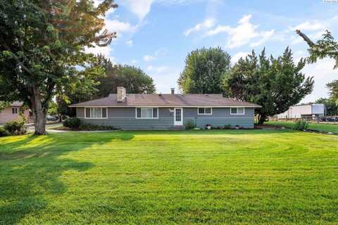 1351 Cemetery Rd, Sunnyside, WA 98944
