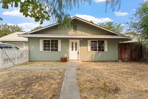 415 E 8th Ave, Kennewick, WA 99336