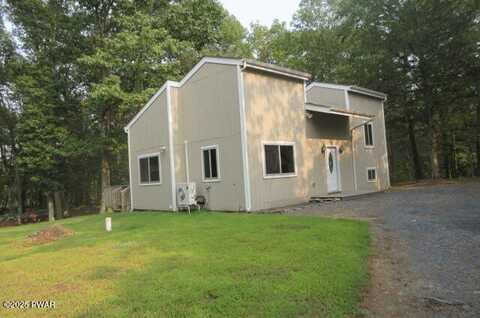 2215 Delaware Court E, Bushkill, PA 18324