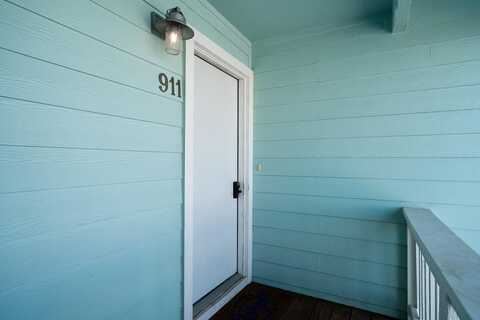 911 Sandollar, ROCKPORT, TX 78380