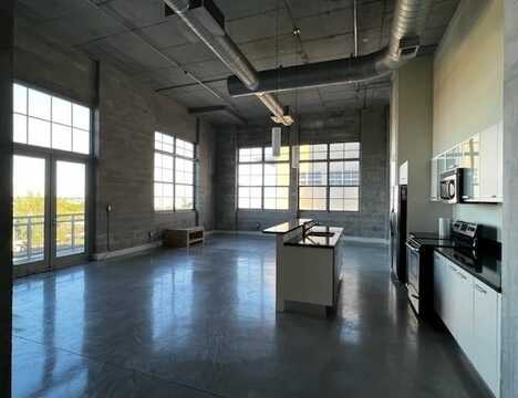 434 NW 1st Ave, Fort Lauderdale, FL 33301