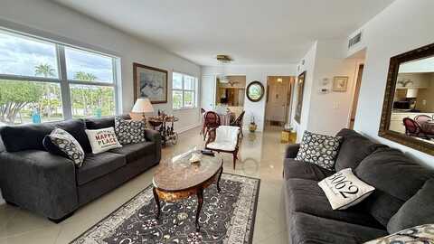 1630 N Ocean Blvd, Pompano Beach, FL 33062