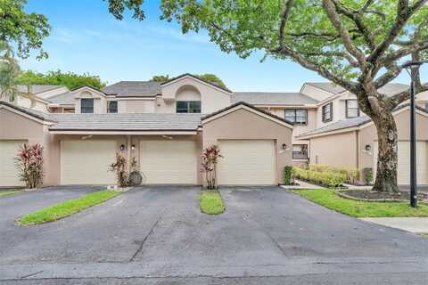 132 NW 98th Ter, Plantation, FL 33324