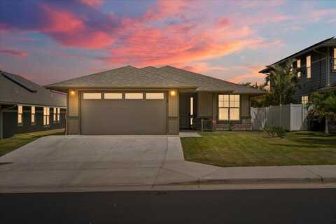 18 Halina St, Kahului, HI 96732