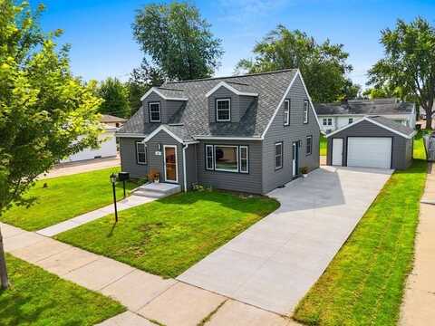 401 E 15TH Street, KAUKAUNA, WI 54130